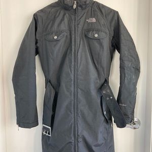 The North Face Hyvent trench